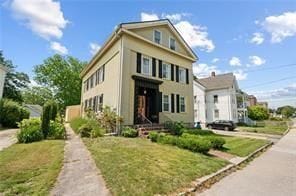 110 High St, Westerly, RI 02891