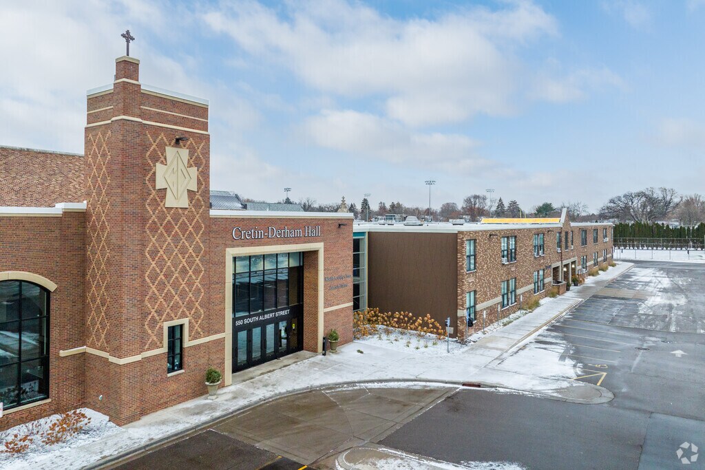 Cretin Derham Hall, Rankings & Reviews