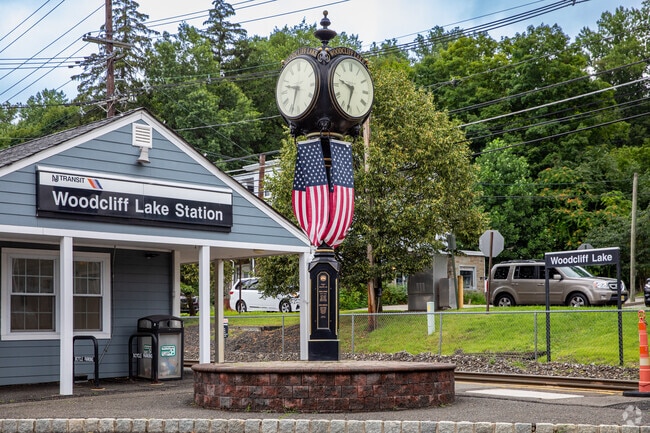Woodcliff Lake train station offers an easy commute into the city.