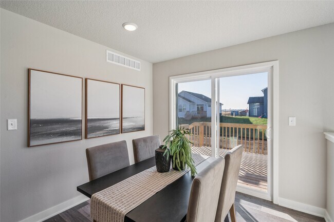 1370 Locust St, Waukee, IA 50263 - photo 5