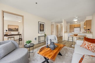 234 Wood Ave SW, Bainbridge Island, WA 98110