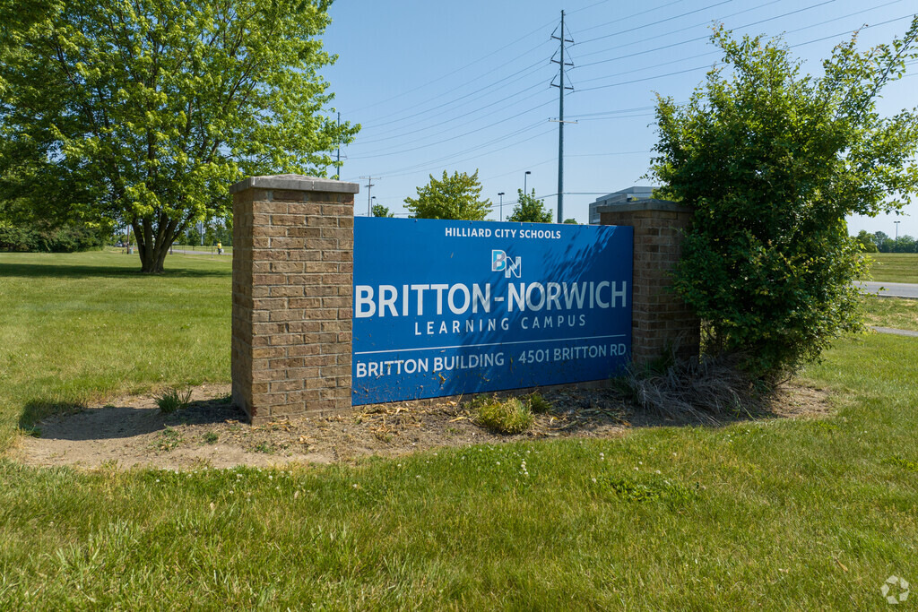 Norwich Elementary School is located at 4454 Davidson Road,