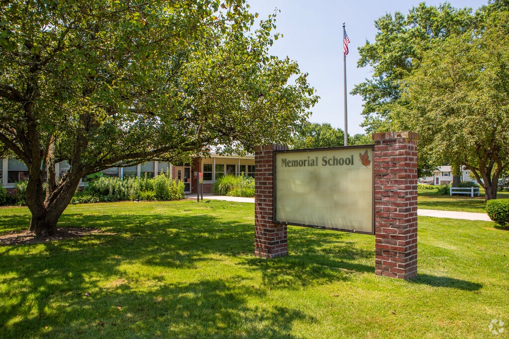 Memorial Elementary School in Pitman, New Jersey.