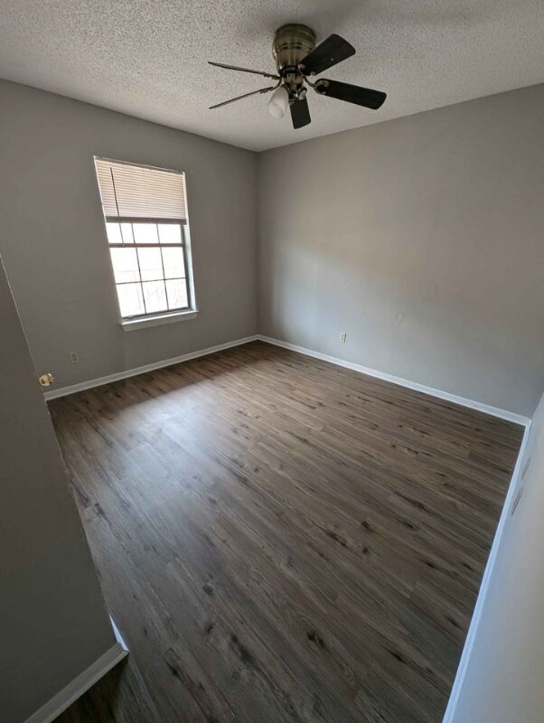 1303 Brown Dr unit D, Copperas Cove, TX 76522 - photo 7