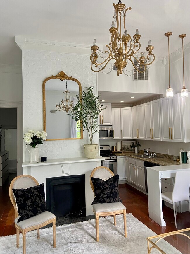 2033 Coliseum St Unit 1, New Orleans, LA 70130