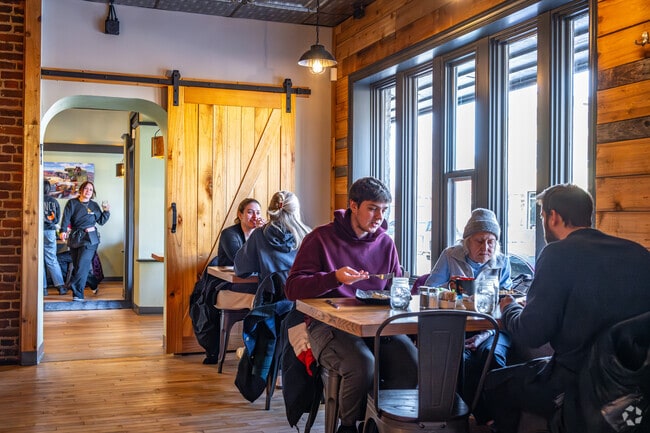 Come for great food at Oakley’s Brunch At The Oaks in De Pere.