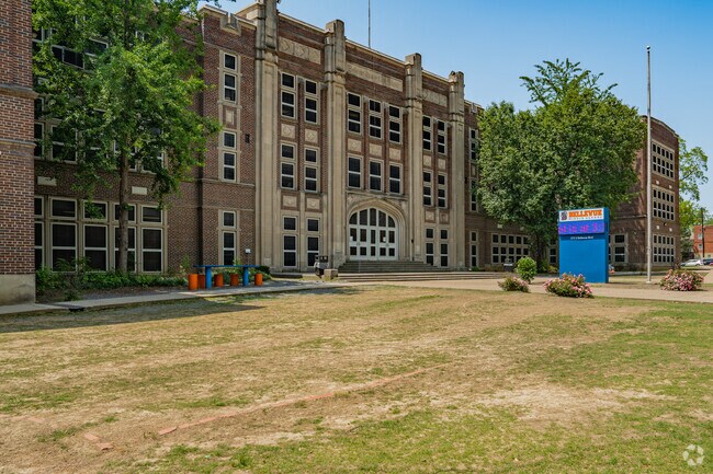 Bellevue Middle School is a public middle school in Memphis, TN.