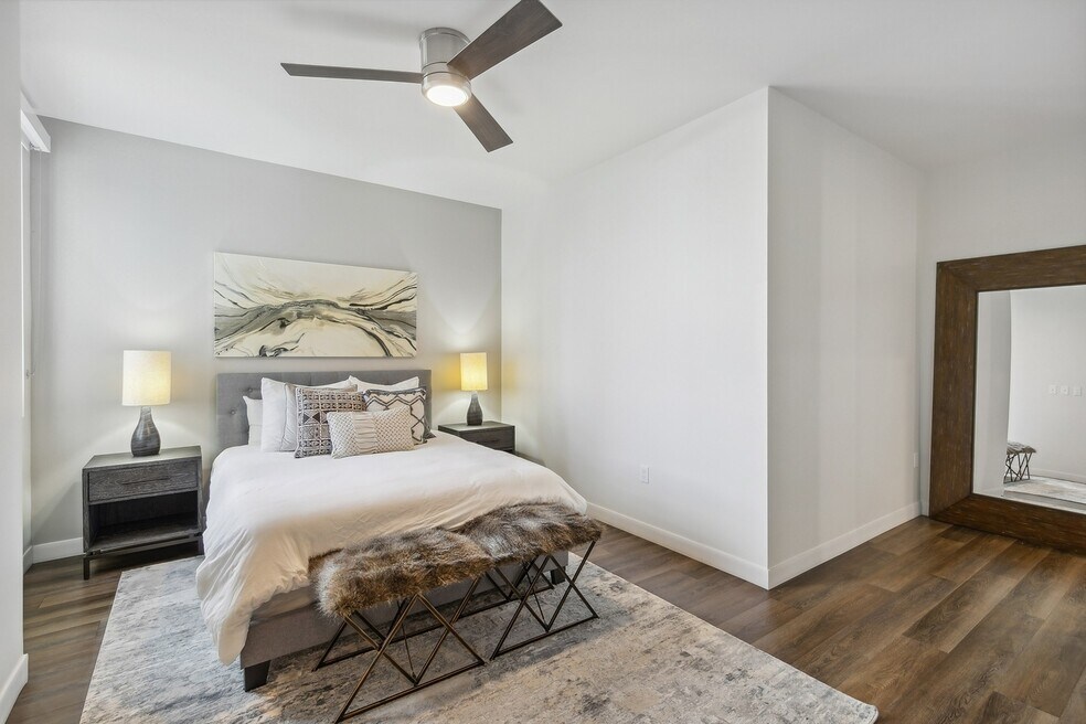 Life Time Living Gables Station Model Bedroom