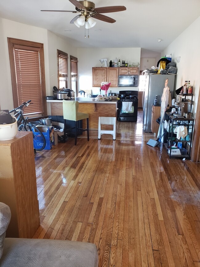 13 S Blair St, Madison, WI 53703 - photo 4