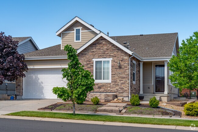 Find your dream 55+ retreat in the homes of Skyestone.