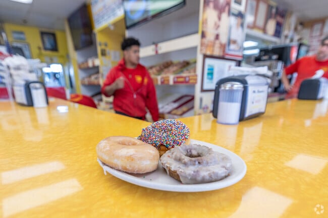 Mr. Ronnies Hot Donuts offers fresh, hot donuts for West End residents with a sweet tooth.