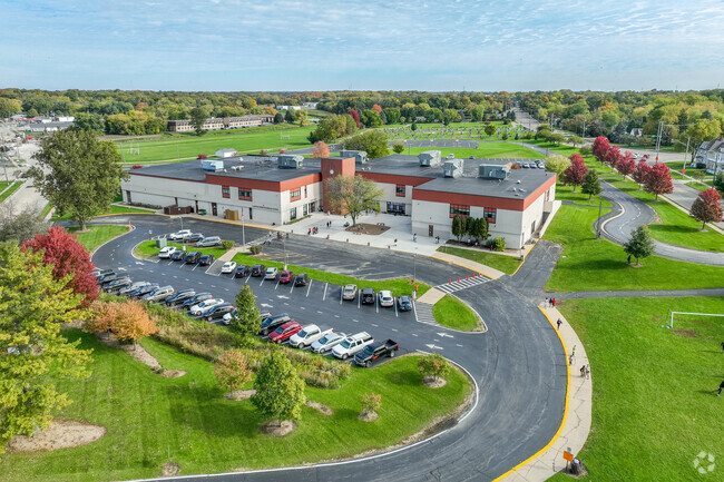 Clinton Rosette School is a Middle School located right near downtown Dekalb, Illinois.