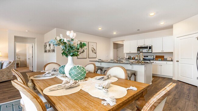 1003 St Martin St unit 37352831, Georgetown, SC 29440 - photo 4