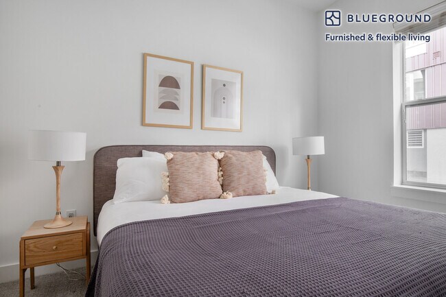 80 Fawcett St unit FL2-ID936, Cambridge, MA 02138 - photo 7