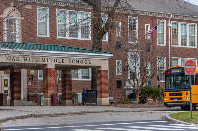 Oak Hill Middle School is located in Oak Hill Newton.