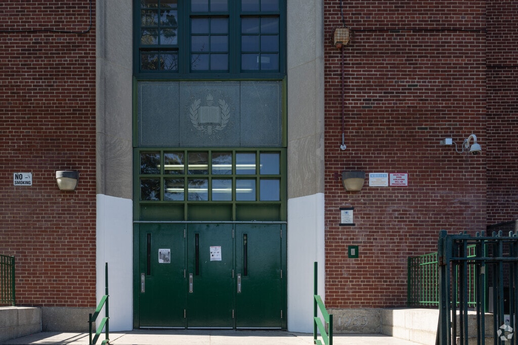 School For Inquiry And Social Justice has high marks for student success, in the Bronx.