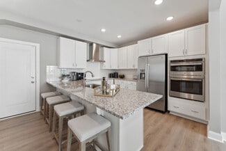 138 N White St Unit 100, Wake Forest, NC 27587