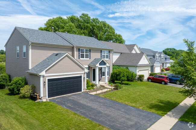 New traditional homes are well represented in Tiffany Farms.