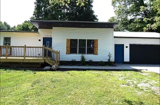 1713 5th St, La Porte, IN 46350
