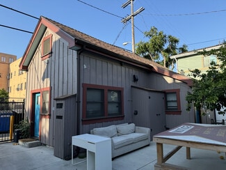 1081 W 30th St, Los Angeles, CA 90007