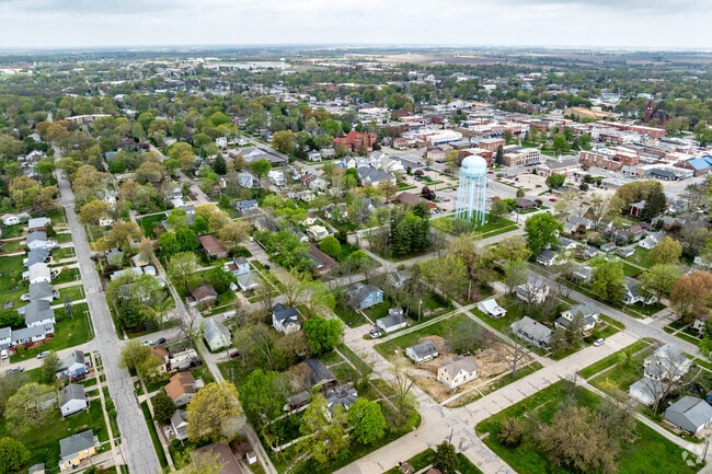 The gridded streets of central Fairfield feature older homes where neighbors know each other.