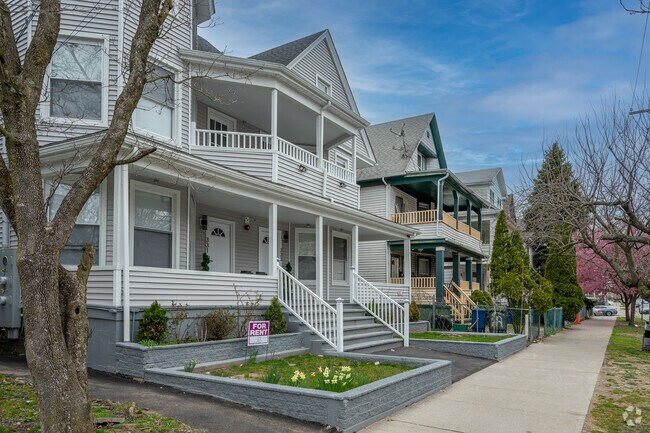 These beautiful homes are located along Park Avenue in the South End.