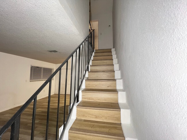 65 NE 59th St unit 3, Miami, FL 33137 - photo 3