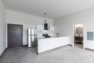 85 Main St, Norwich, CT 06360