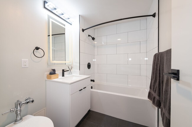 The Gateway, San Francisco, CA 94111 - photo 6