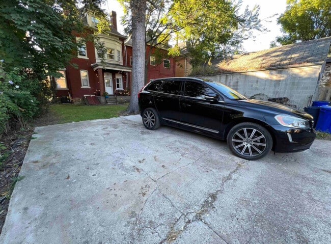 822 N Euclid Ave, Pittsburgh, PA 15206 - photo 3