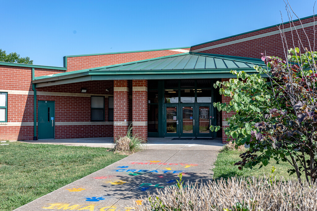 Carter-Lawrence Elementary School - Math & Science Magnet, Rankings ...