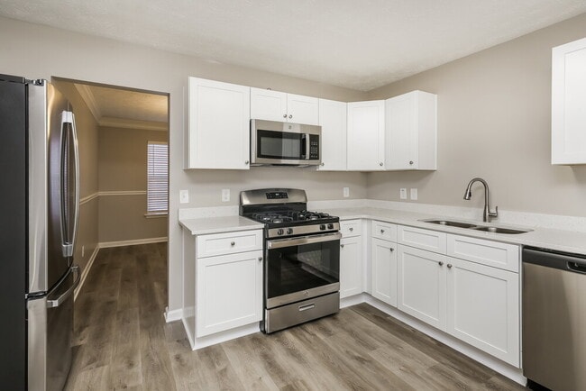 5875 Bellingrath Way, Lithonia, GA 30058 - photo 4