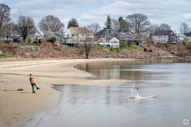 Make a splash this summer at Sabin Point Waterfront Park, Riverside's hidden gem.