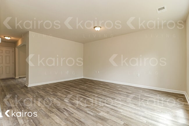 94 Fishtales Dr, Midway, GA 31320 - photo 2