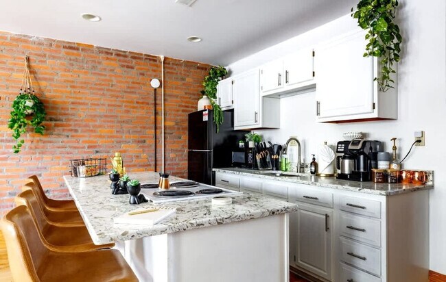 1180 N High St unit ID1265615P, Columbus, OH 43201 - photo 4