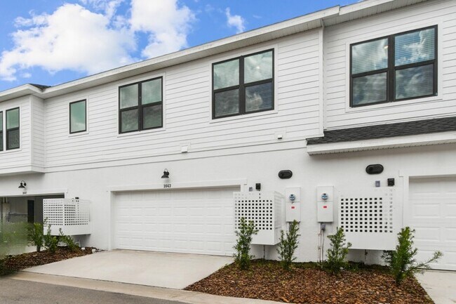 1643 Springwell Ln, Sarasota, FL 34240 - photo 2