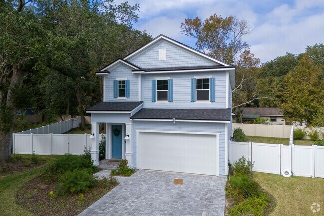 Two story homes are common on Amelia Island.
