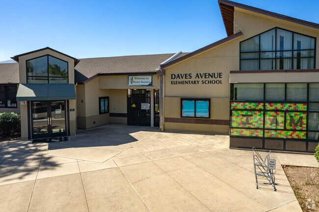 Daves Avenue Elelmentary is attended by children from all over Monte Sereno.