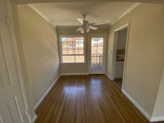 300-322 N. Hollywood Way, Burbank, CA 91505 - photo 4