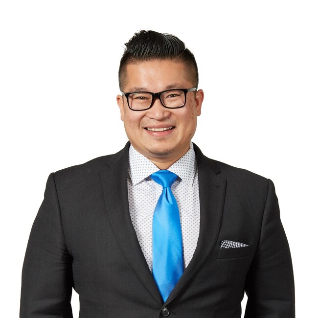 Agent Photo