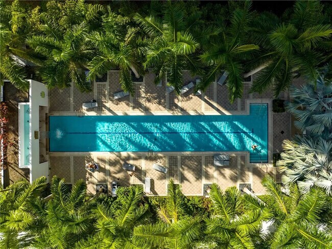 133 NE 2nd Ave unit FL14-ID1044536P, Miami, FL 33132 - photo 5