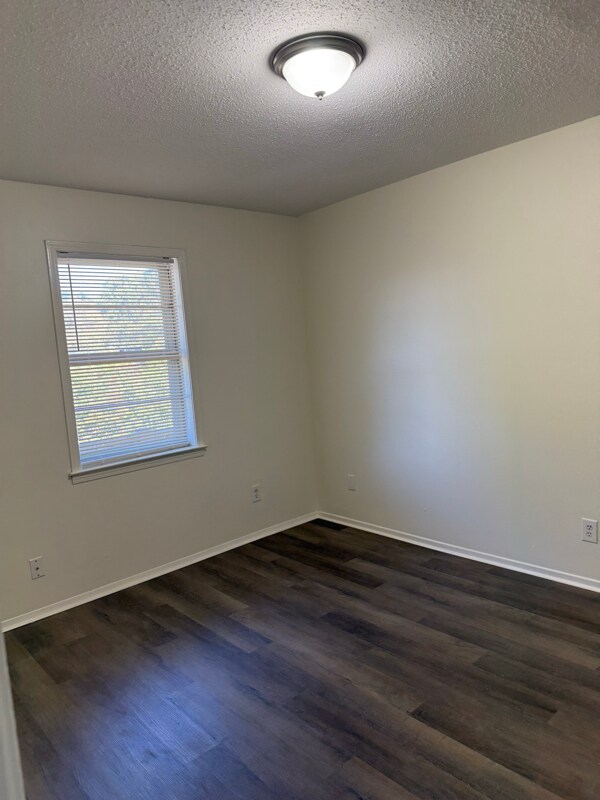 1914 St James Dr unit 4, Memphis, TN 38116 - photo 6