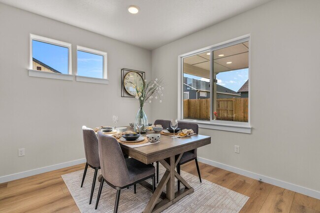 5103 Cedar View Dr, Springfield, OR 97478 - photo 6