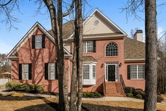 2609 Democracy Dr, Buford, GA 30519