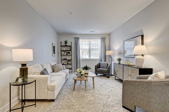 Tellus Bloom, Bloomfield, CT 06002 - photo 5