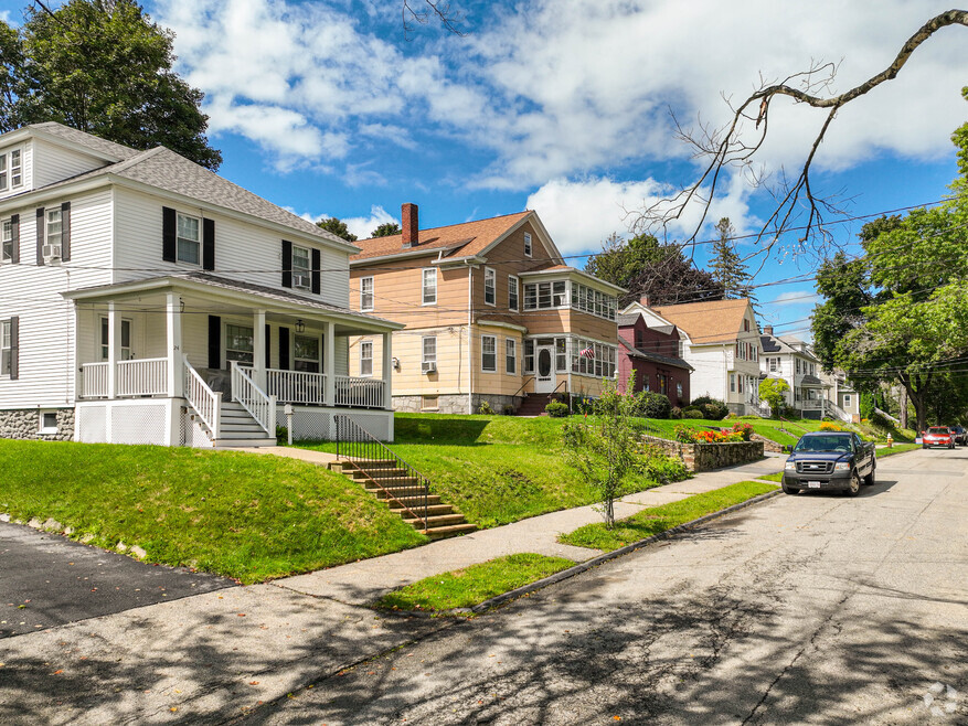 Neighborhood_SouthQuinsigamondVillage_V4_030824