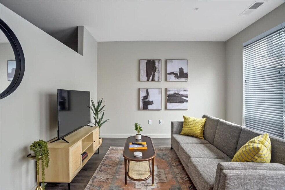 3922 Foster St unit ID1014450P, Pittsburgh, PA 15201 - photo 1