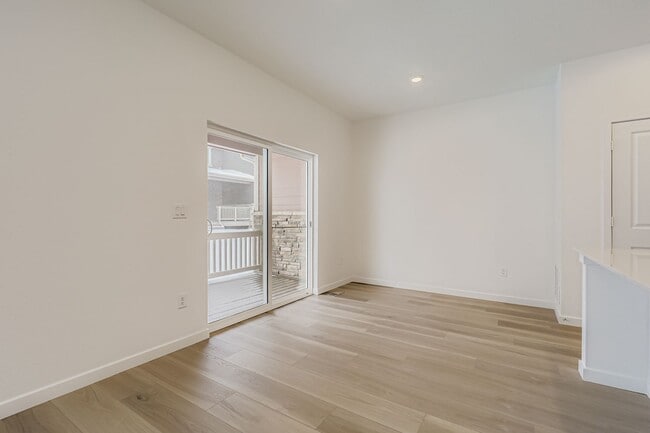 6820 Juniper Dr, Thornton, CO 80602 - photo 4