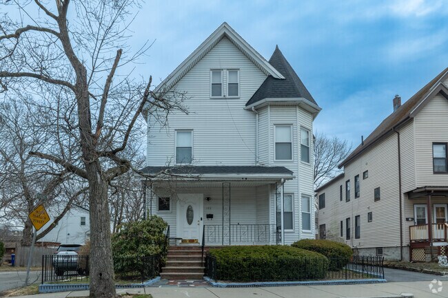 Stately homes line many of the spacious streets throughout North Faulkner.