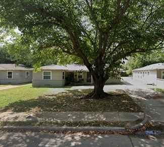 704 Sunny Ln, Irving, TX 75060